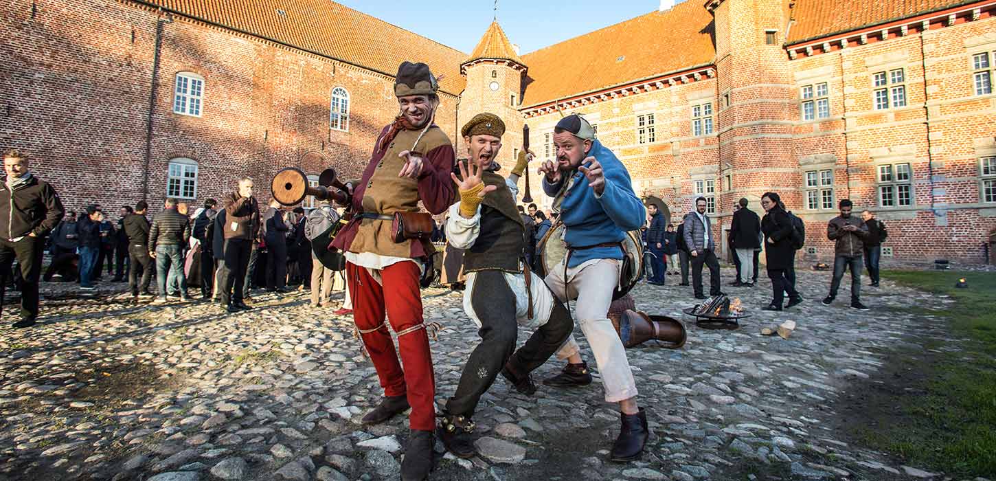 Voergaard Slot - underholdning