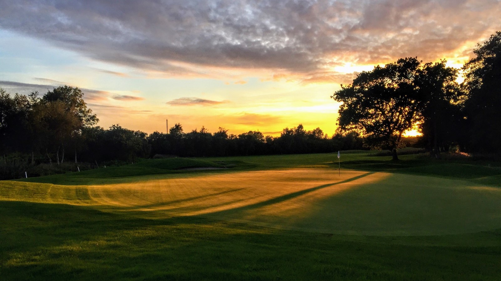 Solnedgang på Frederikshavn Golfklubs hul 18.jpg