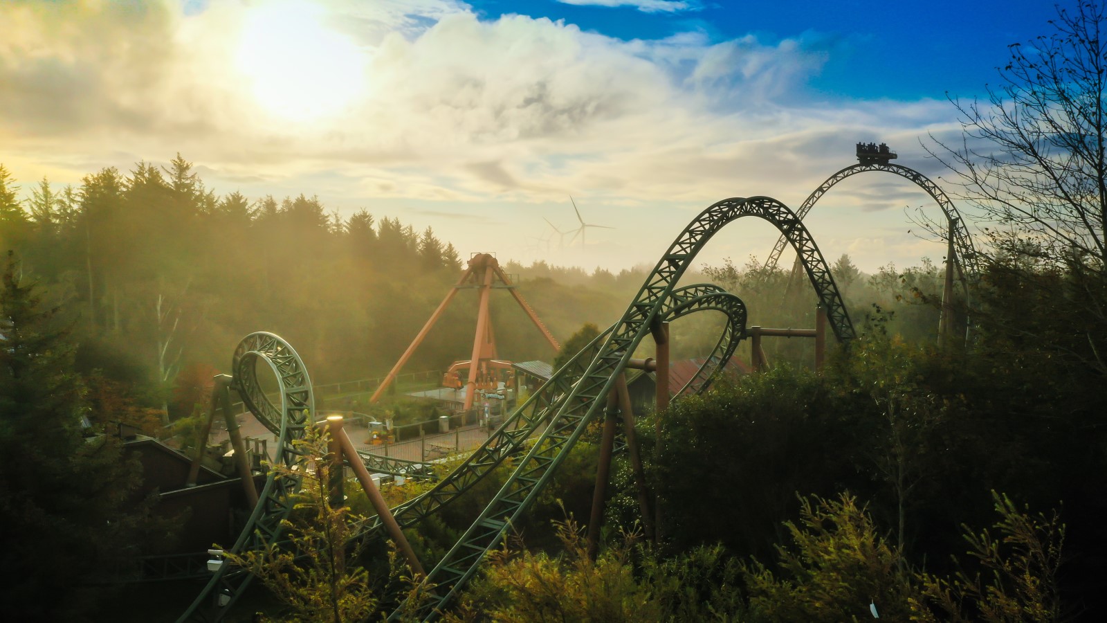 Lynet i Fårup Sommerland taget af en drone
