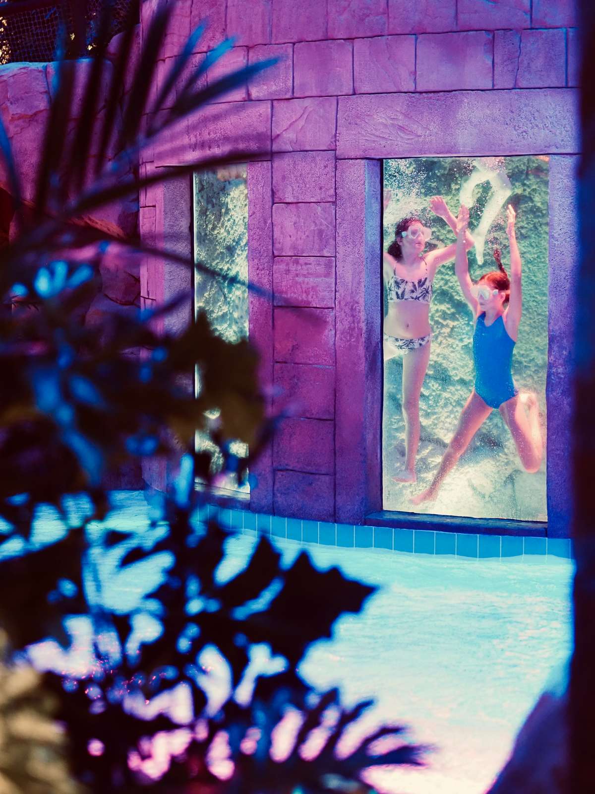 Børn der bader i the reef