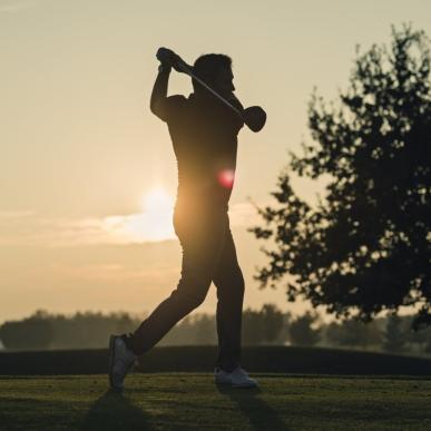 Golf session solnedgang i Danmark